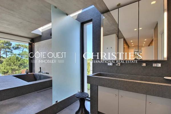 À vendre Anglet Chiberta - Villa d'architecture contemporaine entre lac et pinède