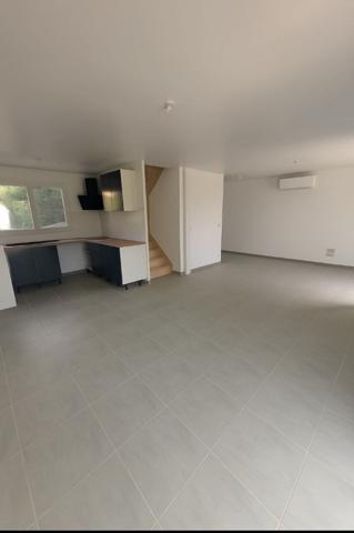 Maison 4 pièce(s) 76 m2 à Varenne Jarcy