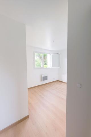 Maison 4 pièce(s) 76 m2 à Varenne Jarcy