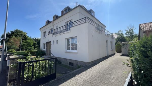 // MAISON INDIVIDUELLE 410M² // 10 CHAMBRES // TERRAIN CLOS ARBORE // CAVES // GARAGE //