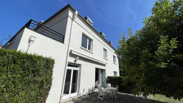 // MAISON INDIVIDUELLE 410M² // 10 CHAMBRES // TERRAIN CLOS ARBORE // CAVES // GARAGE //