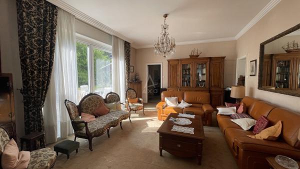 // MAISON INDIVIDUELLE 410M² // 10 CHAMBRES // TERRAIN CLOS ARBORE // CAVES // GARAGE //