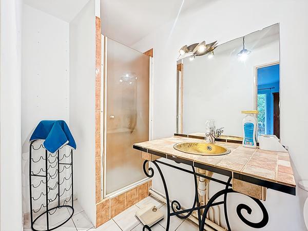 A VENDRE : Appartement T3 de 67m2 avec 67m2 d'extérieur (terrasse jardin) secteur sormiou 13009 Marseille