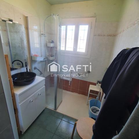 Pavillon de 78 m², 3 ch, dépendance sur 850 m² de terrain