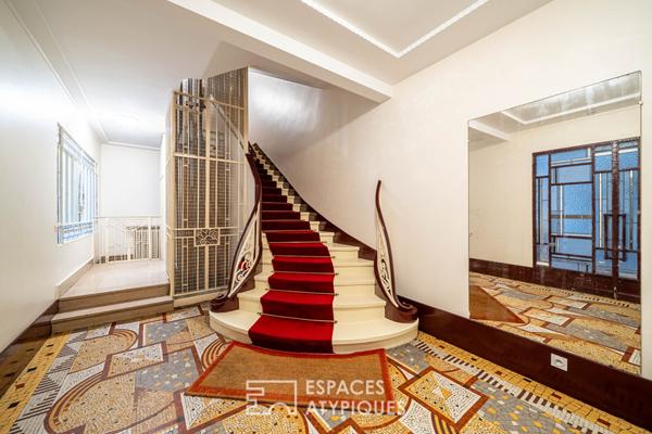 Duplex Art Déco à l’orée du Bois de Boulogne et du Jardin du Ranelagh