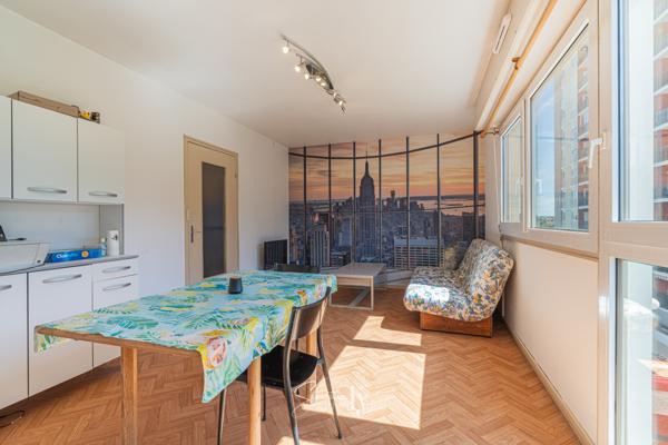Appartement
         3 pièces
        - 57 m² Exclusivité 67 400 € *