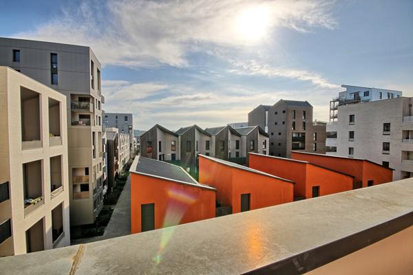 Bordeaux Bacalan appartement F4 en excellent état de 86m² (84m² carrez) avec terrasse de 56m² proche tramway B