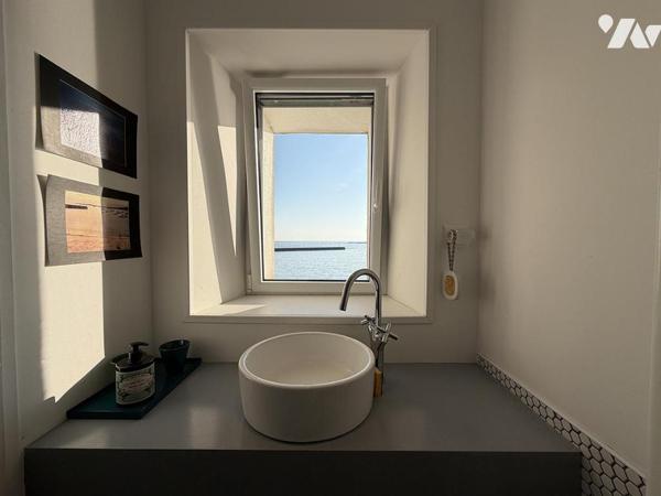 Maison d'habitation 5 pièces - 83m² - Locmaria Vue Mer
