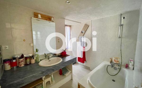 Maison à vendre    3 pièces • 89 m2 Theys