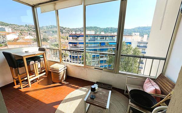 Appartement à vendre    2 pièces • 49,74 m2 Le Cannet