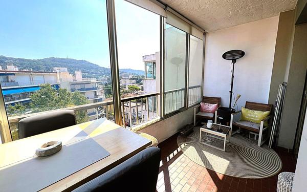 Appartement à vendre    2 pièces • 49,74 m2 Le Cannet