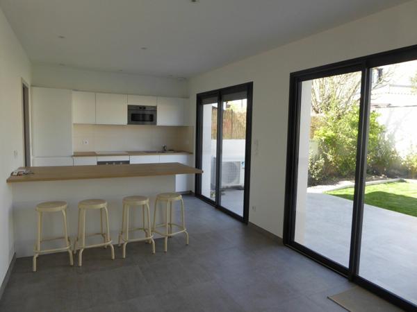 Maison à louer    5 pièces •  Gradignan