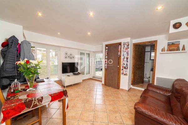 Maison 6 pièces de 126m2 - La Seigneurie 13009