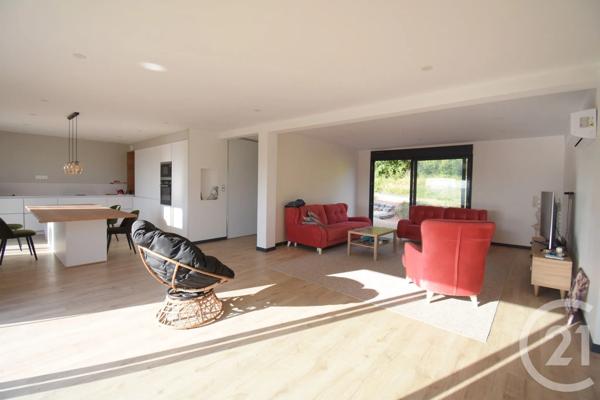 Appartement F4 à vendre  4 pièces - 147,29 m 2   VICHY  - 03