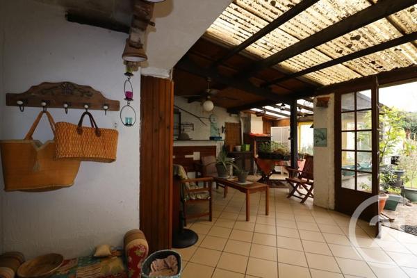 Maison à vendre  14 pièces - 225 m2 COULOMMIERS - 77