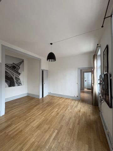 Besançon – La Boucle | Appartement 55 m² – 1 chambre – Cour calme