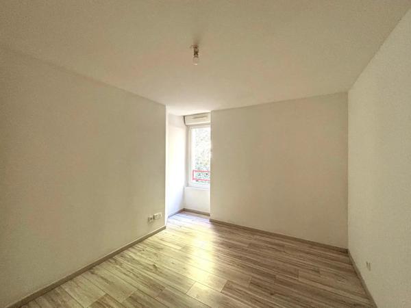 Appartement à louer 3 pièces 73.69m² Sochaux (25600)