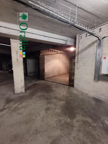 Parking · Location Paris (75016) 15m²