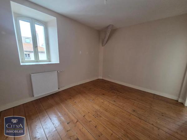 Appartement à louer 4 pièces 89.3m² Issoire (63500)