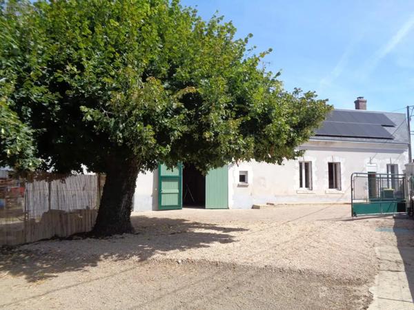 Location - Maison Thoré-la-Rochette 41100 4 pièces 87 m 2 450 m 2