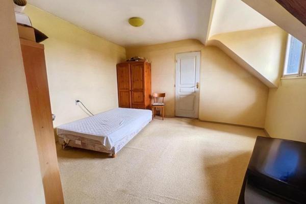 Maison à vendre 5 pièces (49) avec de nombreuses dépendances habitables