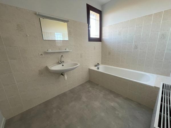 MAISON 4 PIECES 88 M2