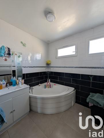 Maison à vendre 5 pièces 110 m² Amilly