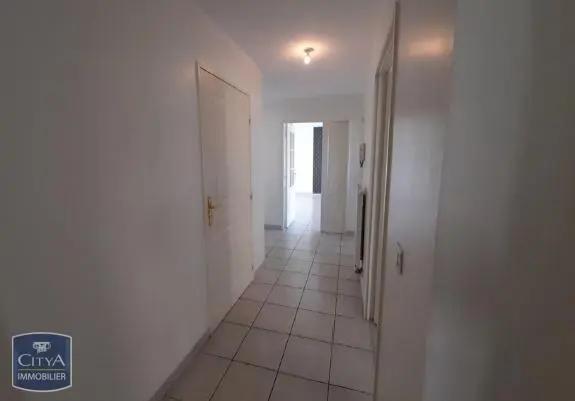 Appartement à louer 3 pièces 62.8m² Gaillard (74240)
