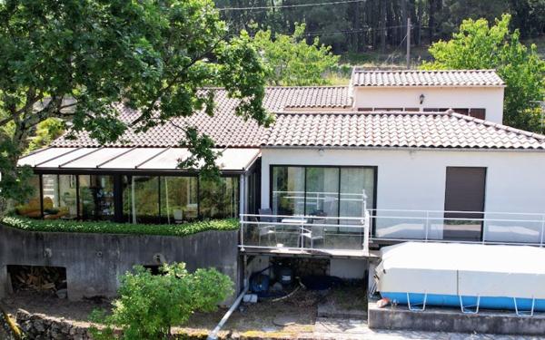 Maison à vendre    5 pièces • 185 m2 Chassiers