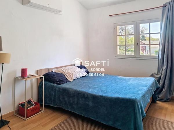 Taillan-Médoc / Maison de 203 m² / T9