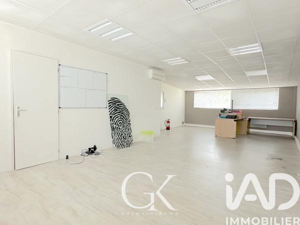 Murs commerciaux  à vendre 275 m² Rochetoirin