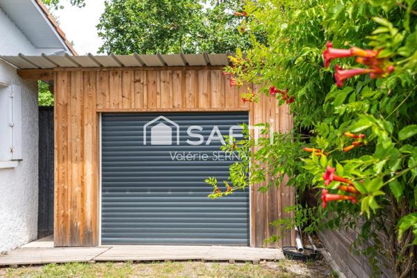 Coup de cœur pour cette maison rénovée avec belle terrasse et garage