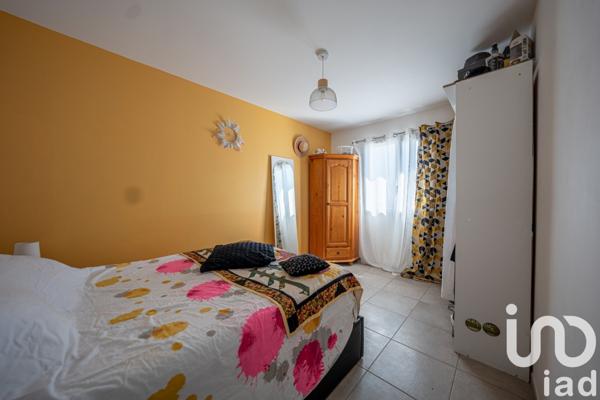 House for sale 4 rooms 94 m² Baix