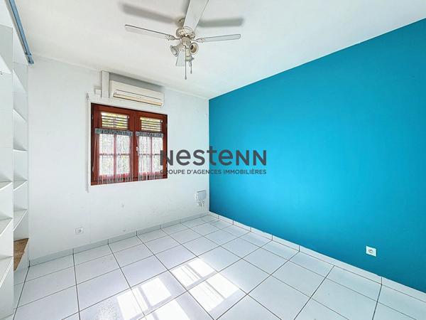 A VENDRE VILLA F4 AVEC PISCINE ET VUE MER A BEBEL SAINTE-ROSE