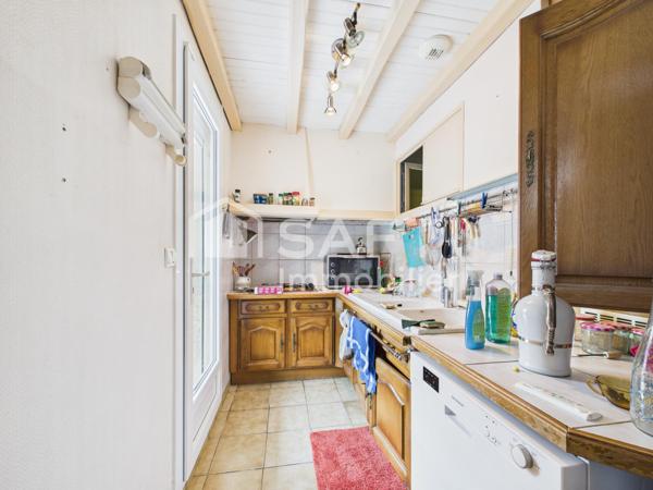 À vendre au Haillan, proche centre, charmante maison familiale de 88 m² avec garage de 22 m2, sur un terrain de 434 m²