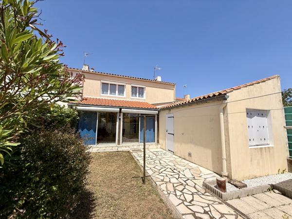 Maison  6 pièce(s)  4 chambre(s)  115.56 m²