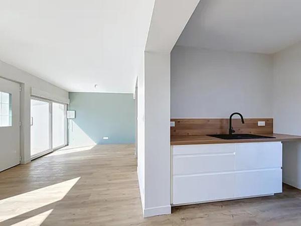 Maison 343 200 € Périgny 4 p 75,7 m² DPE C