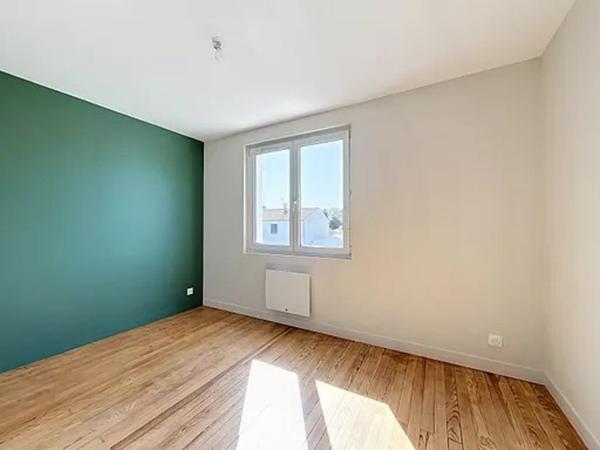 Maison 343 200 € Périgny 4 p 75,7 m² DPE C