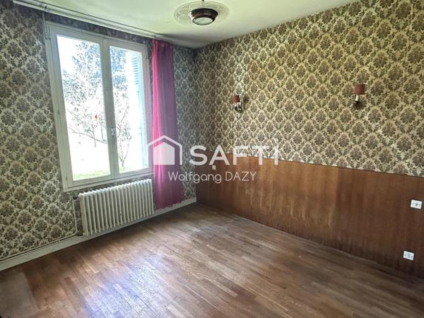 Maison à rénover avec du cachet et fort potentiel