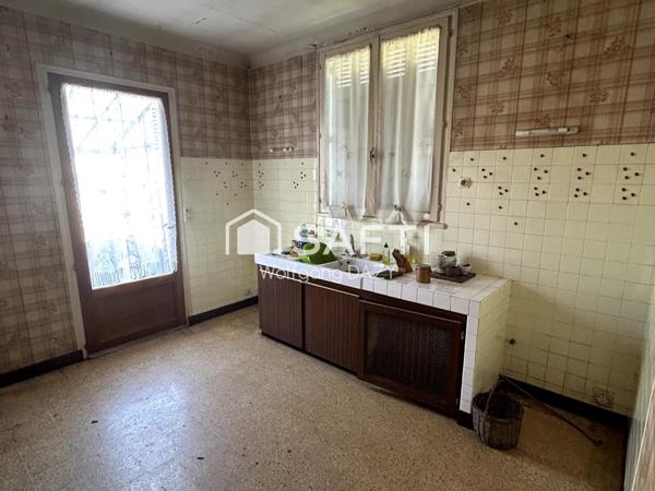 Maison à rénover avec du cachet et fort potentiel