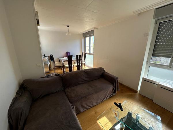 Appartement Vernouillet 4 pièce(s) 62 m2 165 000 € ** - Référence 1098