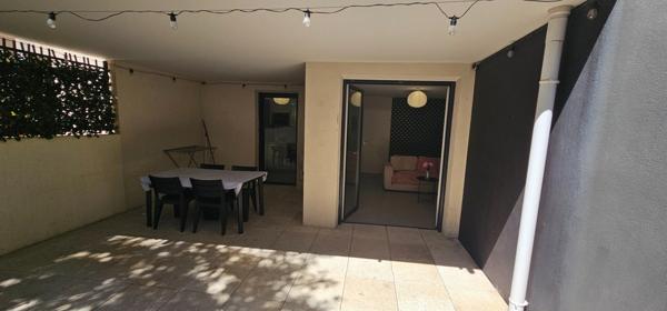 SAINT JEAN DE VEDAS (34) F3 avec grande terrasse et parking en sous-sol