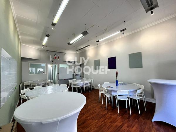 Local commercial à louer à Décines Charpieu - Réf. 5231