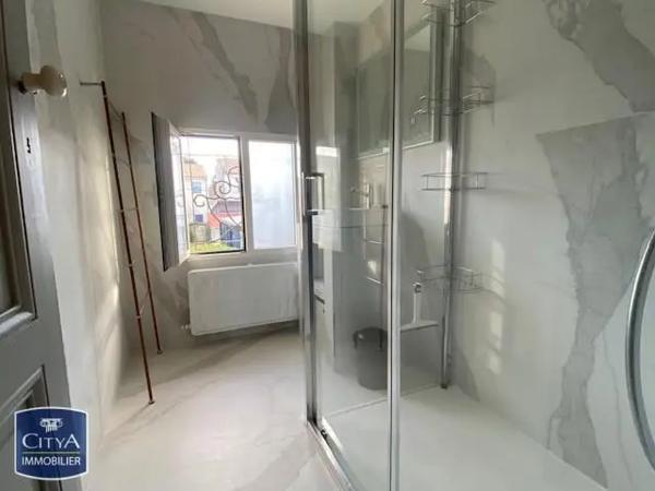 Maison à louer 4 pièces 86m² Talence (33400)