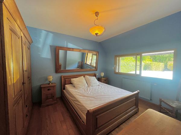 A vendre ensemble immobilier habitation et bâtiment professionnel à Sarzeau