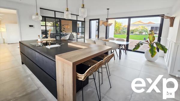 Maison d’Architecte Contemporaine avec Dépendance – 10 min de Nantes et de l’Aéroport