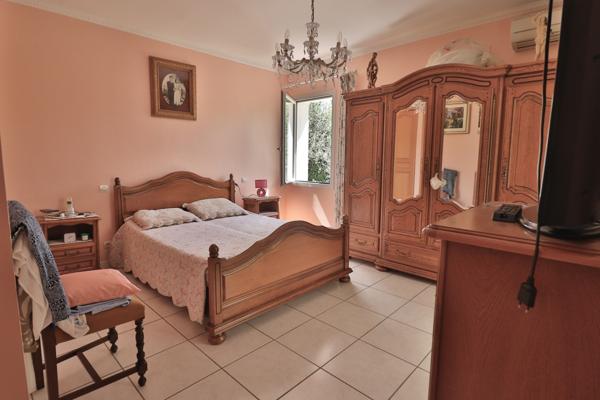 Brignoles: maison 142m2 proche centre ville