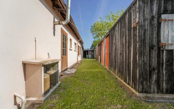 Maison à vendre    7 pièces •  Lit-et-Mixe