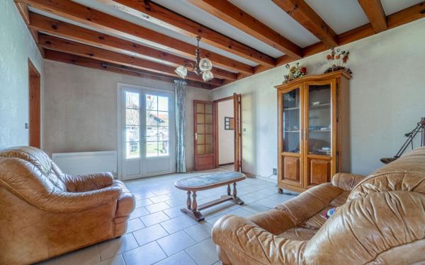 Maison à vendre    7 pièces •  Lit-et-Mixe