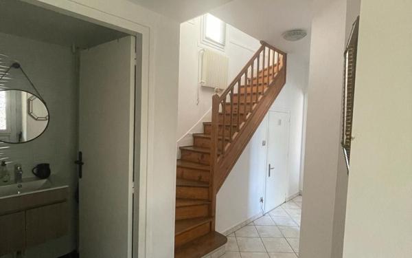 Maison à vendre    5 pièces •  Créteil